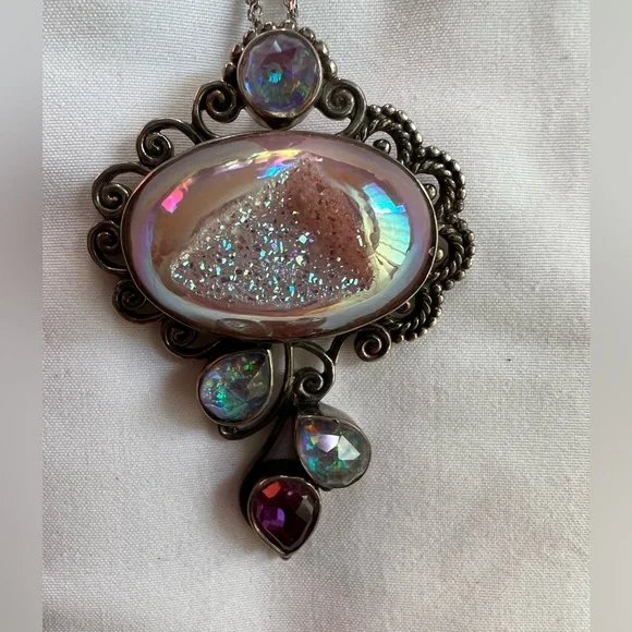 Sajen Druzy and semi precious stone necklace in SS with double chain necklace. - Picture 4 of 13